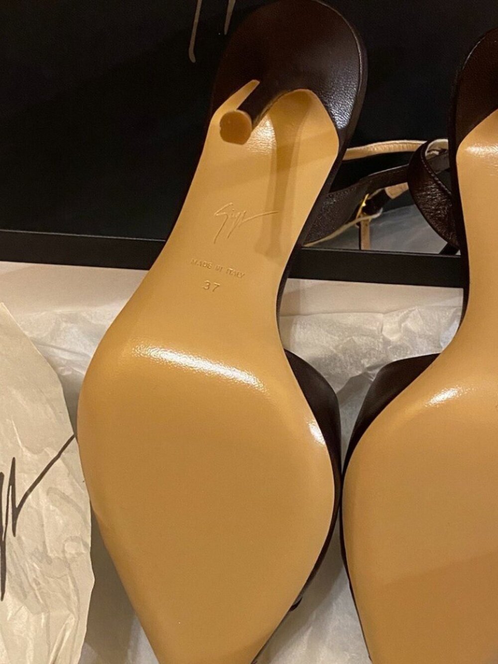 Giuseppe Zanotti Pumps Black Color - Picture 2 of 6